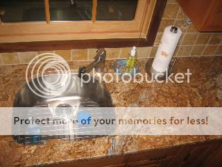 Perfect Tear paper towel holder