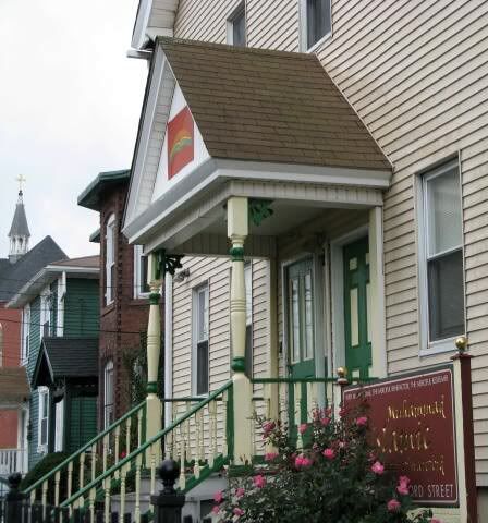 Muhammad Islamic Center of Greater Hartford on Hungerford