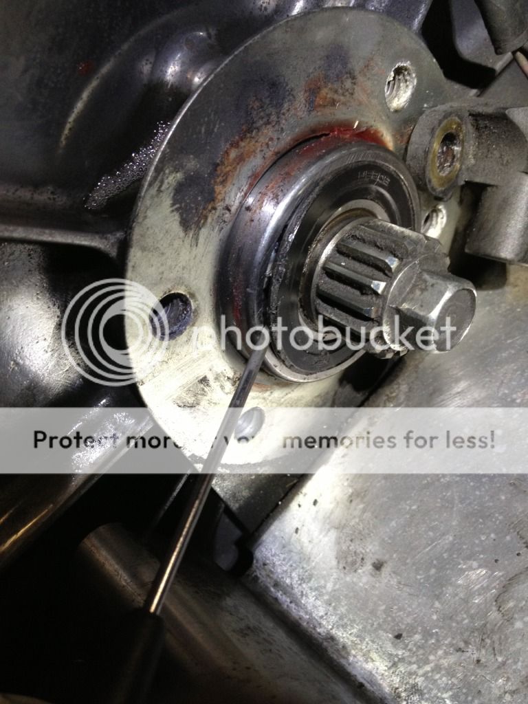 Jackshaft and Driveshaft bearing regrease TY4stroke Snowmobile