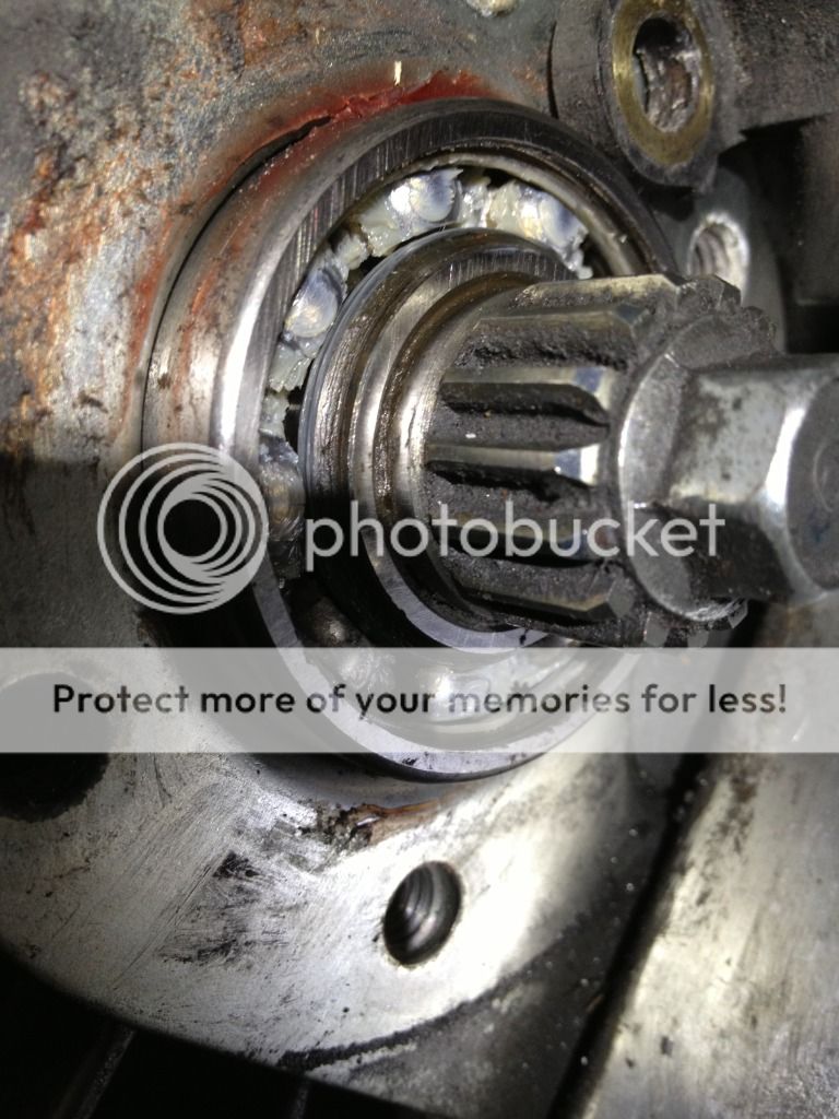 Jackshaft and Driveshaft bearing regrease TY4stroke Snowmobile