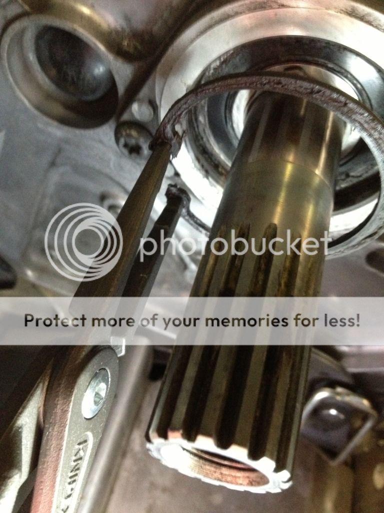 Jackshaft and Driveshaft bearing regrease TY4stroke Snowmobile